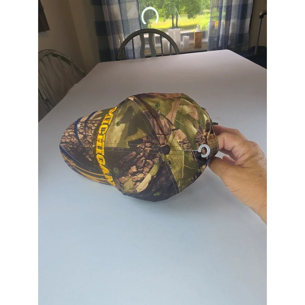 Michigan  Wolverines Como Hat Cap Zephyr Adjustable Strap Cotton- One Size